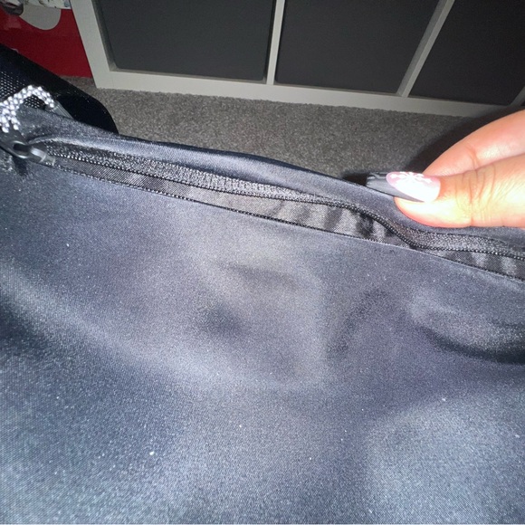 LULULEMON Duffle Bag - Picture 10 of 12